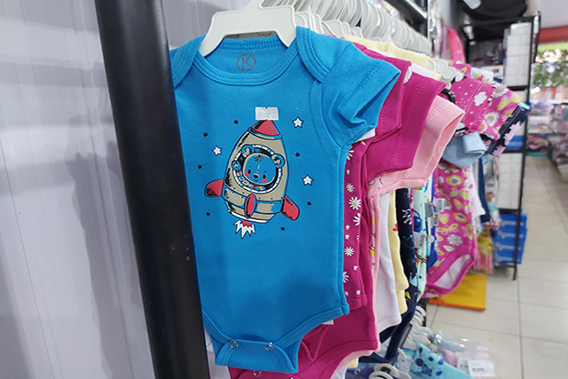 roupas de bebe menino e menina